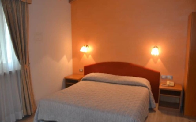 Al Brenta Hotel