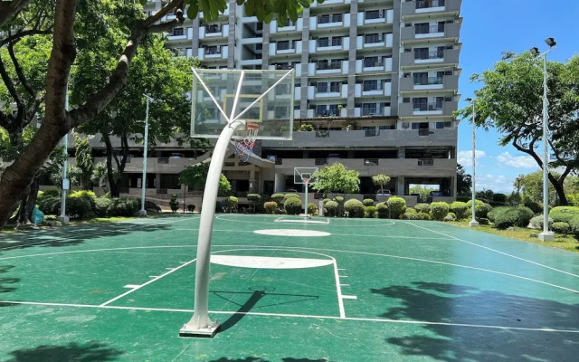 Rosewood Pointe Luxury Residences