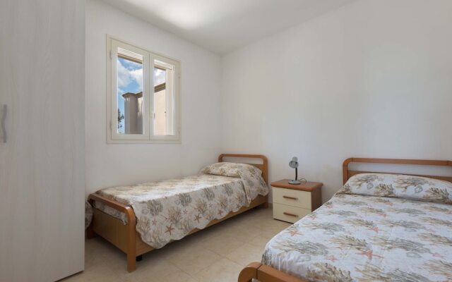 3338 Residence Garden Sea - 1 by Barbarhouse