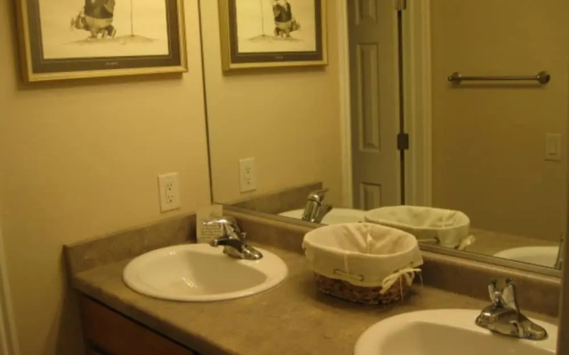 Mike Leedom 2 Bedroom Condo