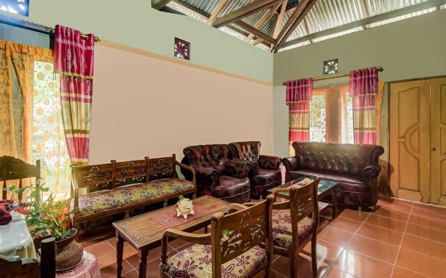 Homesstay Desa Wisata Budo by OYO