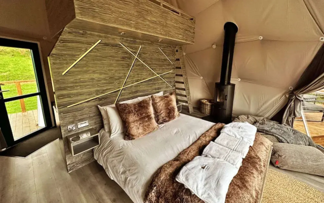 1 Bedroom Chalet in Hoath, No Deposit