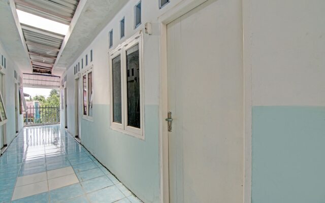 OYO 92933 Marvel House Syariah