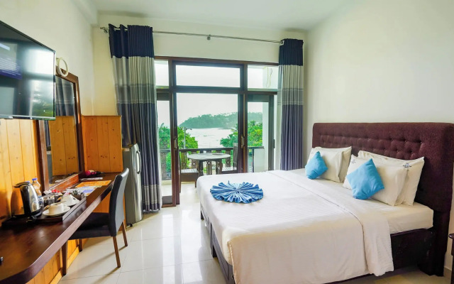 Randiya Sea View Hotel