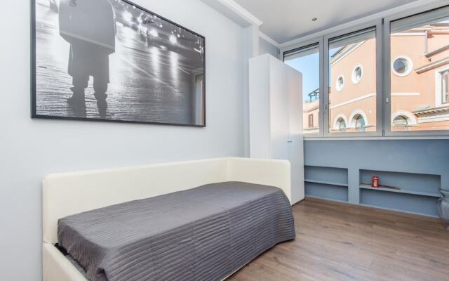 RSH Barberini Luxury Modern Terrace Apartment