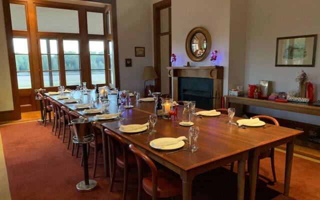 Yarrabandai Creek Homestead