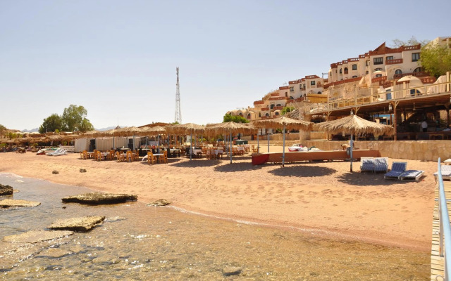 Umbi Sharks Bay Diving Village