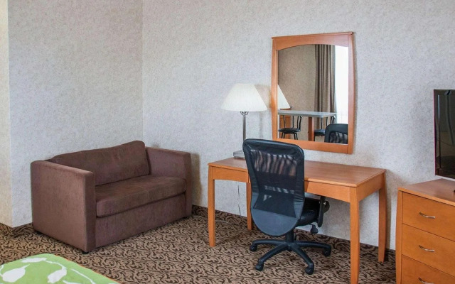 Quality Inn Winnipeg