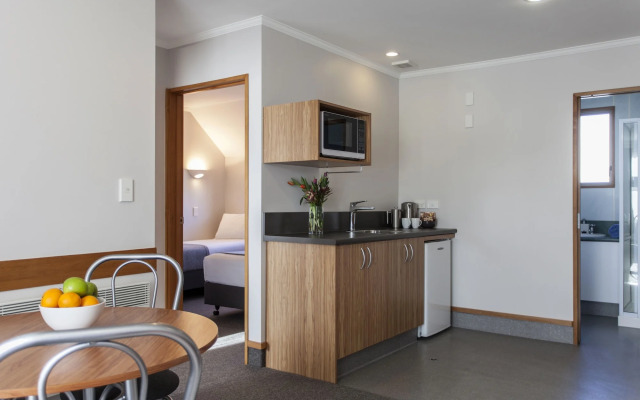 Amross Motel
