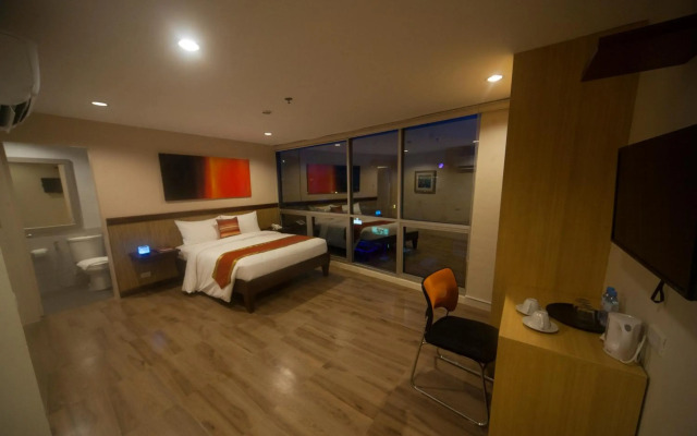 NS Royal Hotel