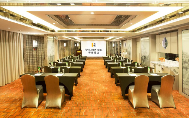 Royal Park Hotel