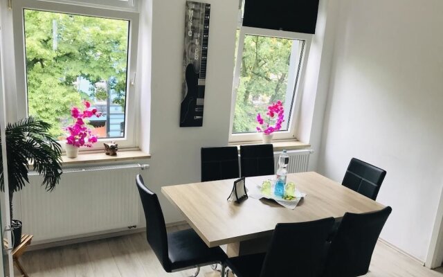 City Guesthouse Apartments Krefeld near Düsseldorf Airport