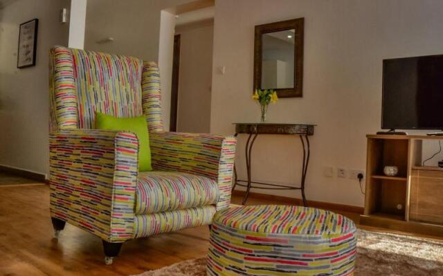 Edmor Residences - Riverside
