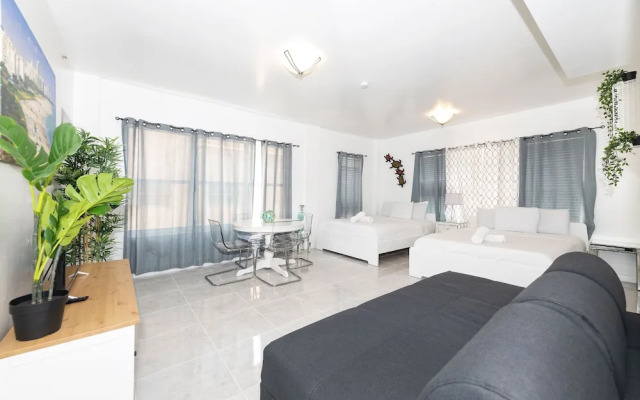 Ocean Drive Apartments