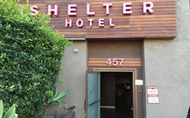Shelter Hotel