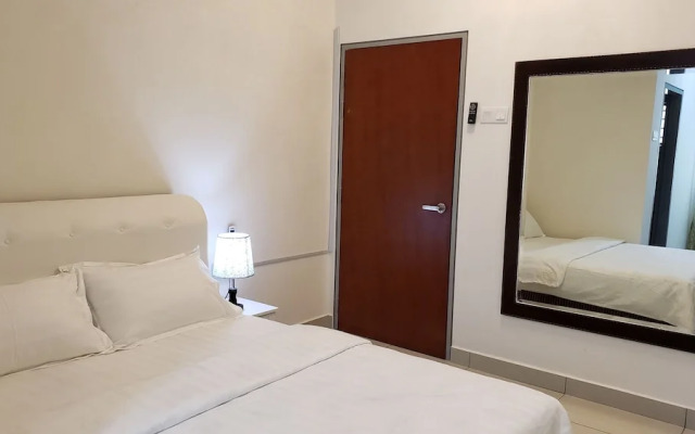 SR Home Stay at KLIA
