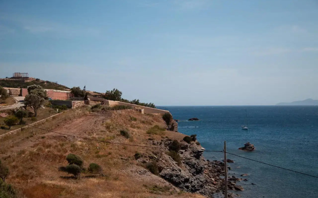Poseidon Apartments & Villas By The Sea