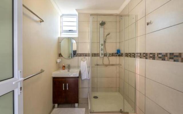 Pro Moni's Guesthouse