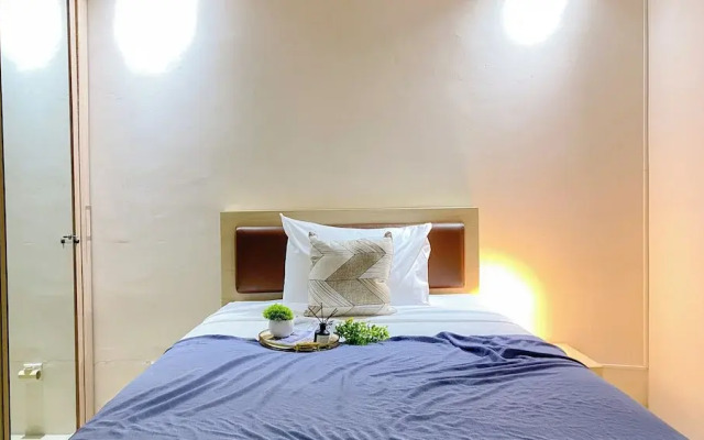 Minimalist and Comfy Studio at Habitat Apartment