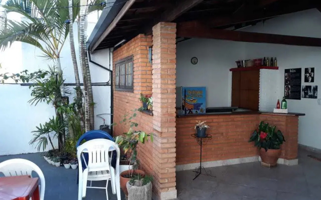 Casa Beatles Hostel Bauru