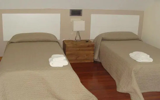 XY Travellers Guest House