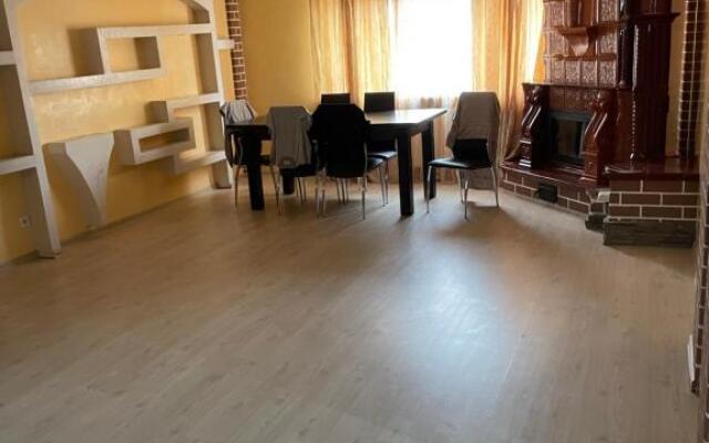 Apartament 160MP