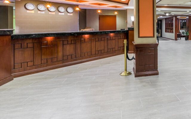 Wyndham Garden Hotel Newark Airport