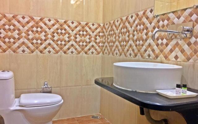 Spring Sky Mughalsarai By ShriGo Hotels