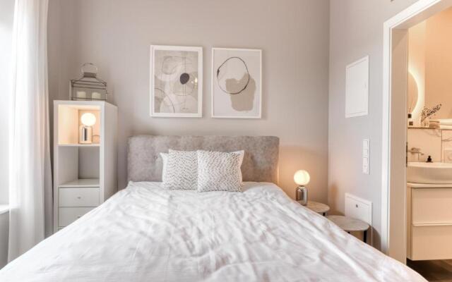Apartment Homely