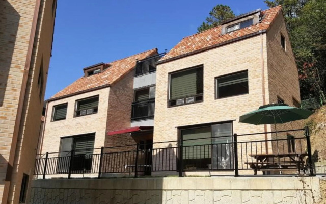 Wanju Madangi Sumokwon Pension