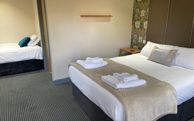The New Hobbit Hotel Rooms