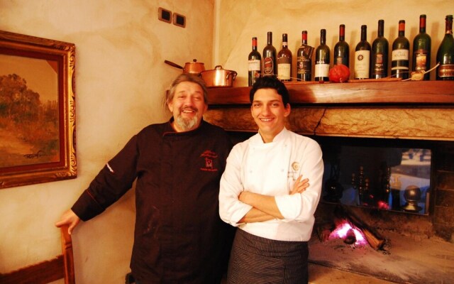 Hotel Antico Furlo
