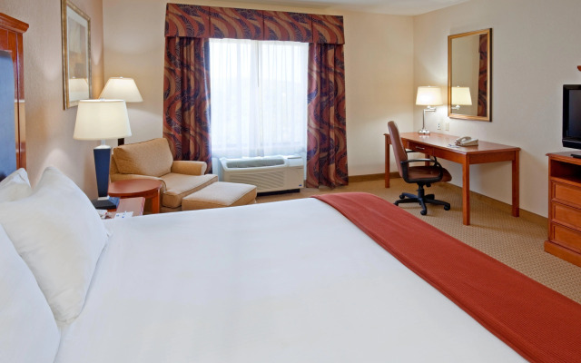 Holiday Inn Express & Suites Albany Airport Area - Latham by IHG