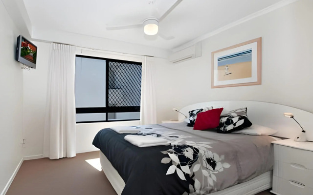 San Marino By The Sea Apartments