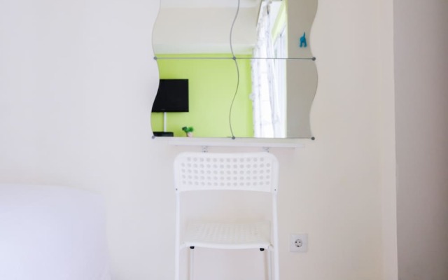Cozy Studio Serpong Greenview Apartment