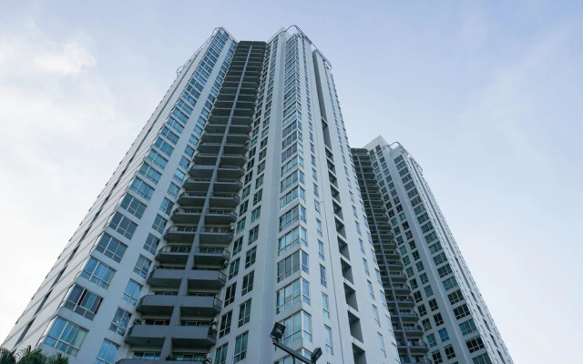 Spacious 3BR with Balcony at Puri Casablanca Apartment