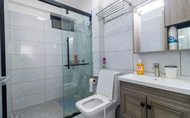 Relaxed studio in kileleshwa