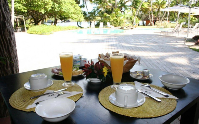 Oure Lodge Beach Resort