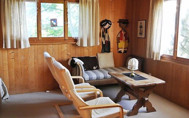 Schnäggedanz, Chalet