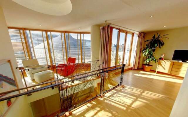 Rooftop 3Br Ph-Indoor Sauna In Dublin