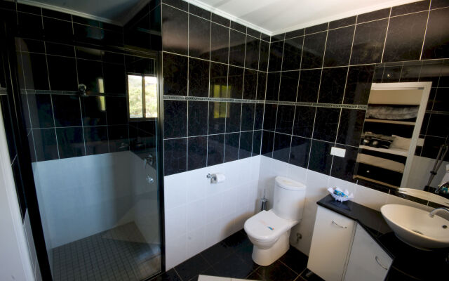 Rose Bay Resort