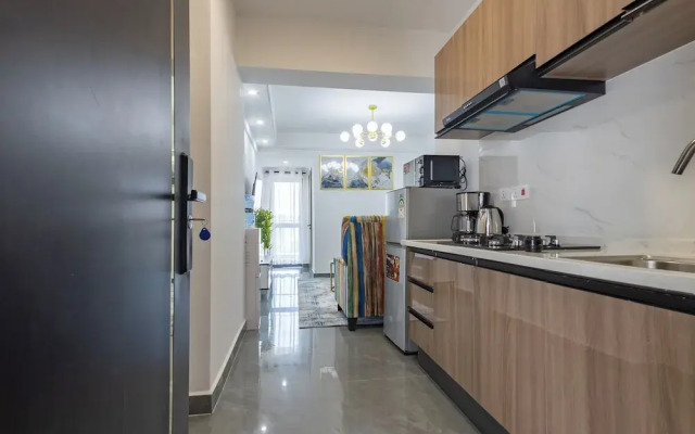 Erica Suites - Riverside 1BR Apartments