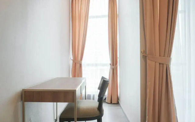 Fabulous and Strategic 1BR Sudirman Suites Apartment