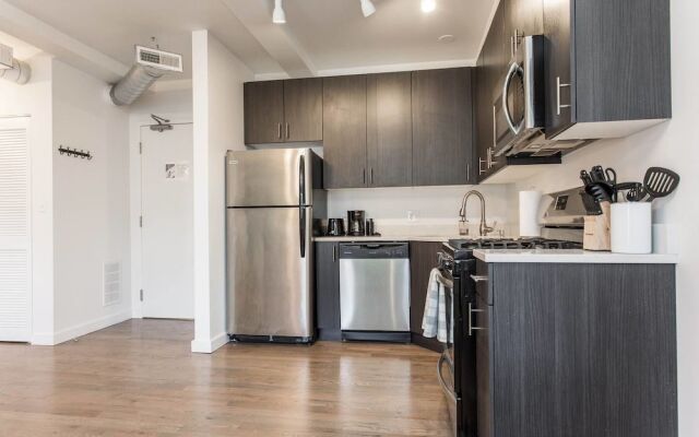 Juniper Mist - Modern 1 Bdr in Downtown