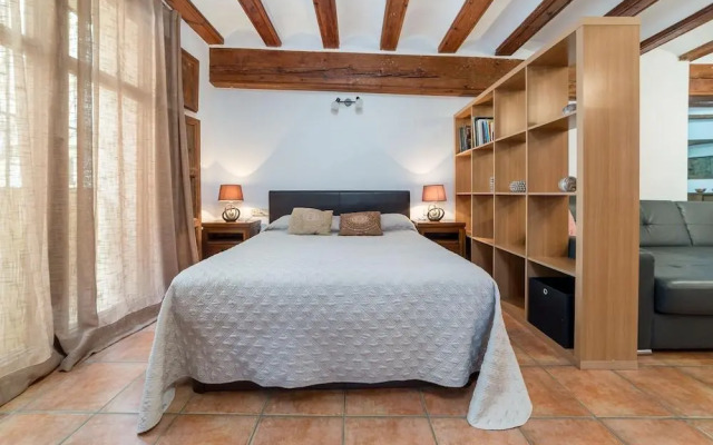 Travel Habitat Plaza del Pilar