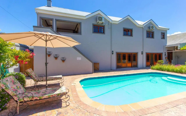 Olive Tree Lodge