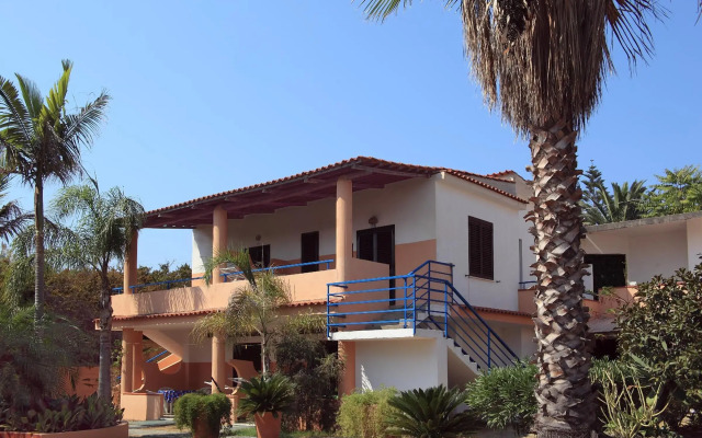 Esmeraldo Residence
