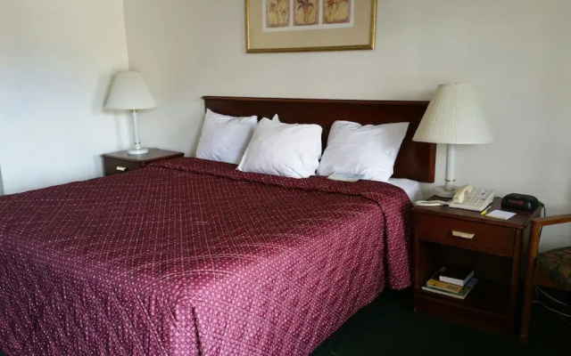 Knights Inn Tell City