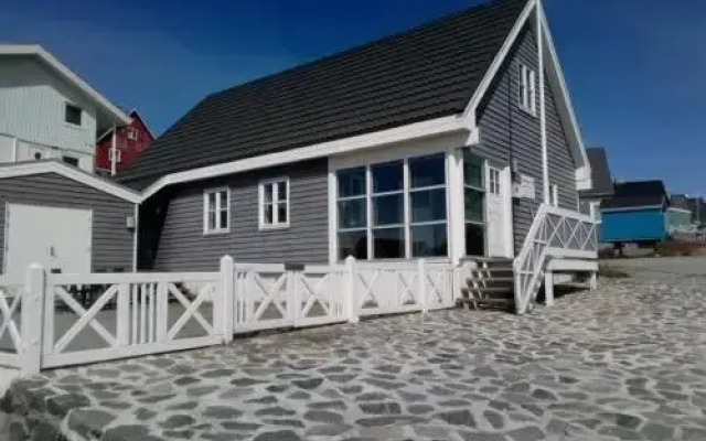 Hotel Nuuk - Apartment Nanoq