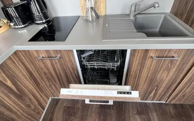 Cozy London Apartment With Great Location